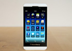 blackberry-z10-trang-1b